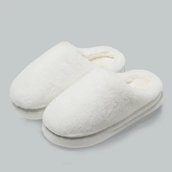 pantoufle hiver moelleuse confortable en peluche