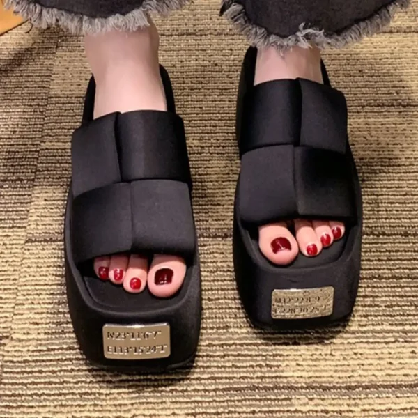 pantoufles femme talon 5 cm noire d'été