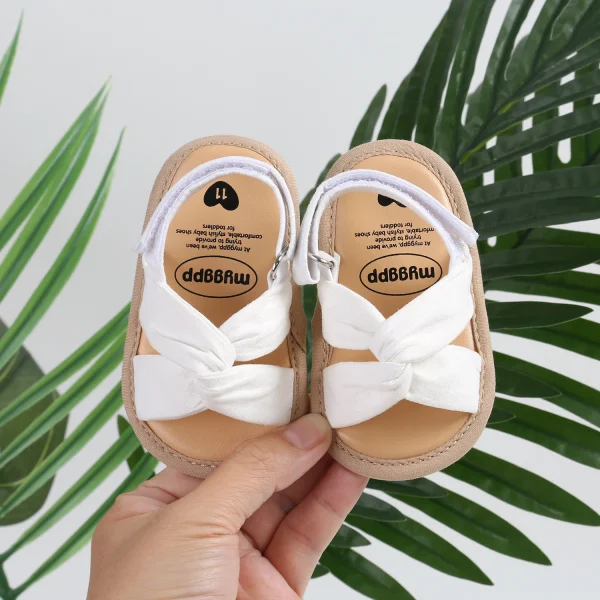 chaussons bébé pour l'extérieur